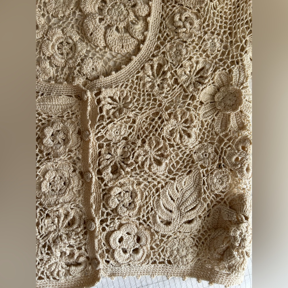 Doen Adela Crochet Cardigan - Picture 6 of 7